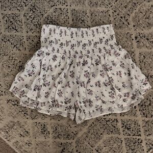 Hollister White Floral High Waist Skort